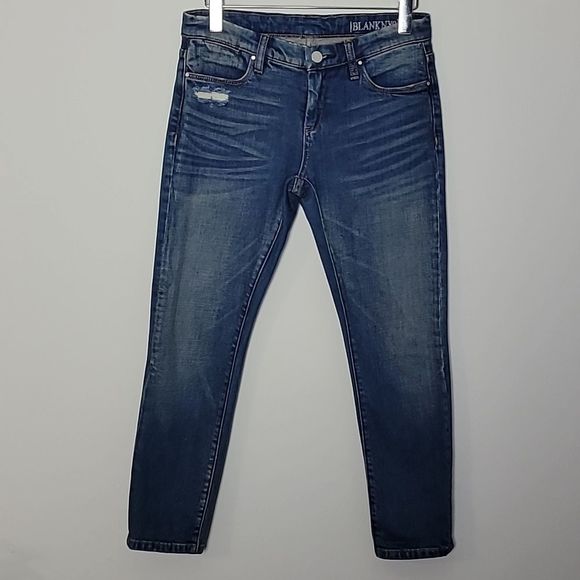 Blank NYC Denim - Blank NYC distressed crop jean Sz 26 Relaxed fit
